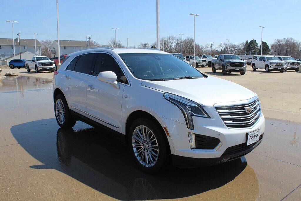 2018 CADILLAC XT5