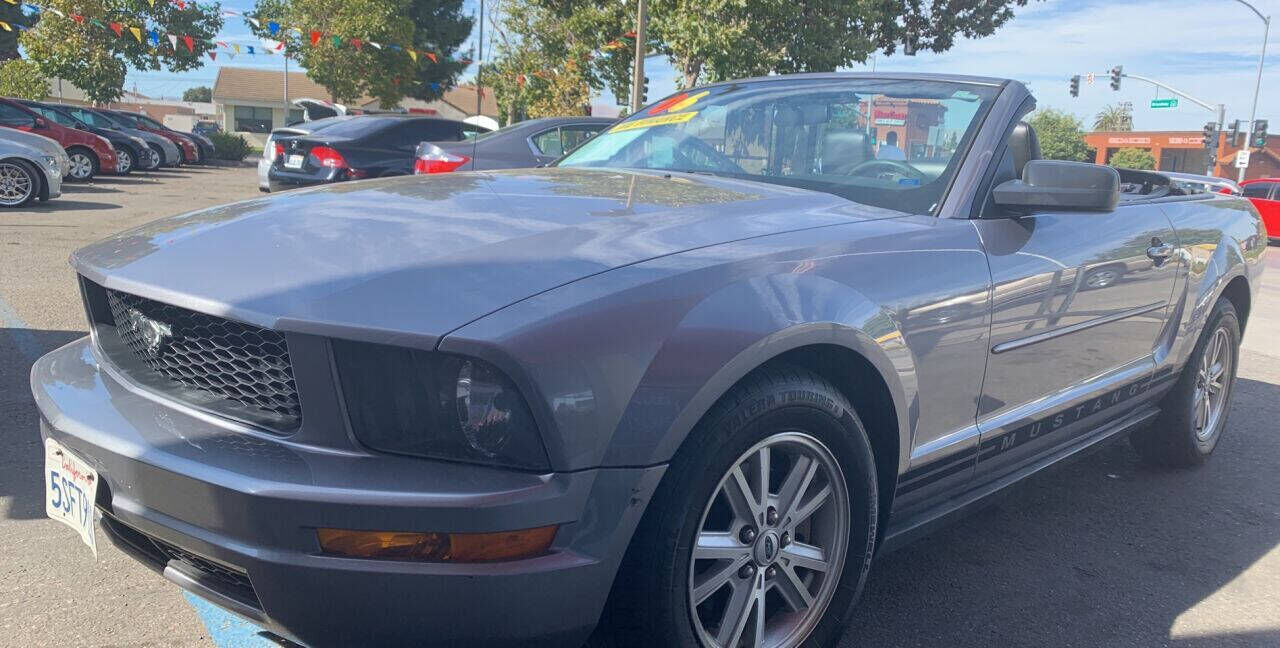 2006 FORD Mustang