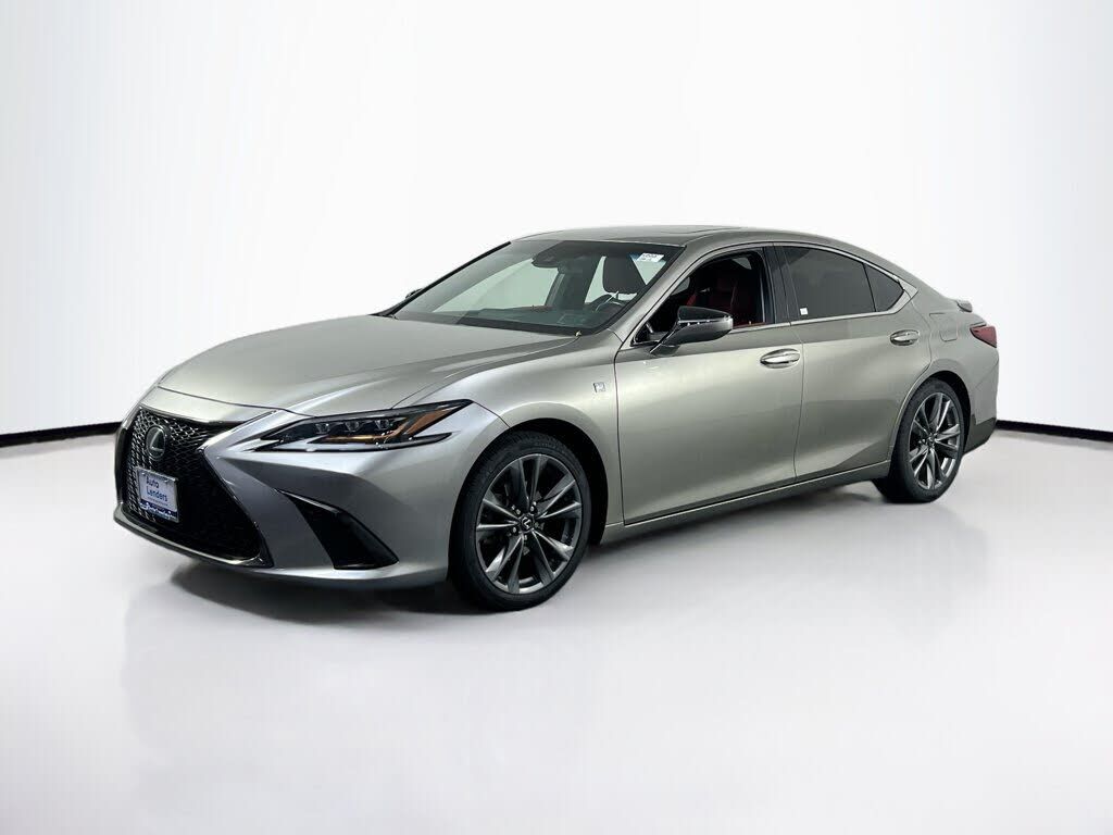 2019 LEXUS ES