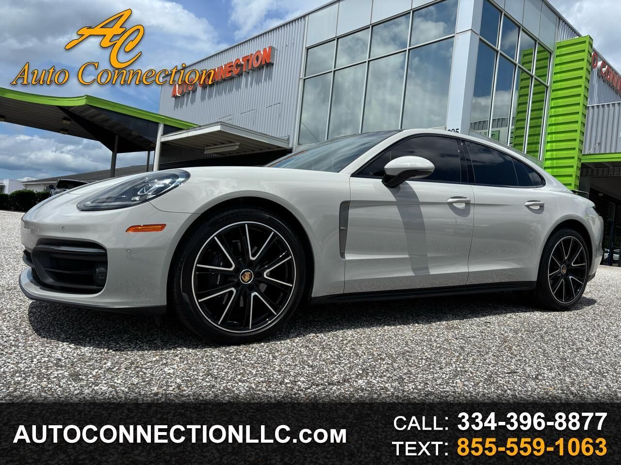 2023 PORSCHE Panamera