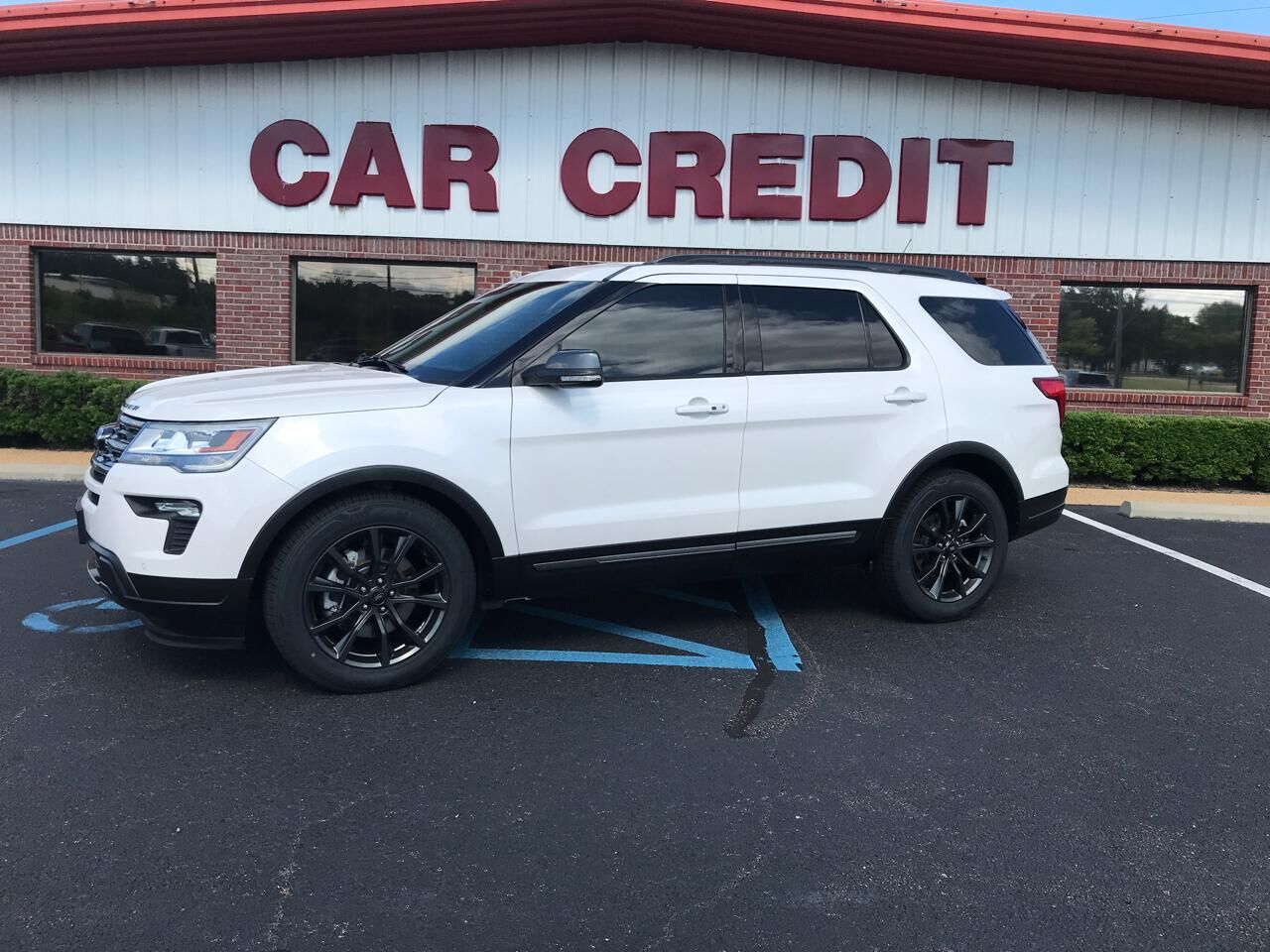 2019 FORD Explorer