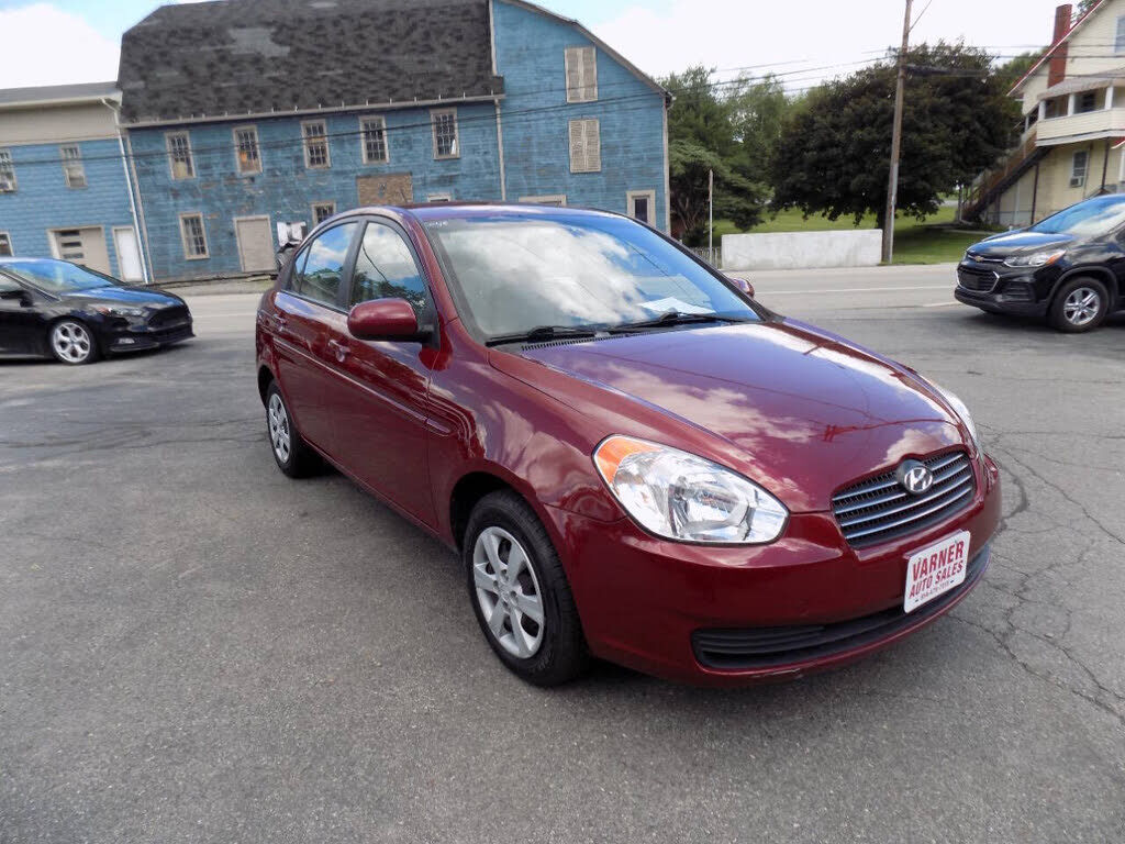 2010 HYUNDAI Accent