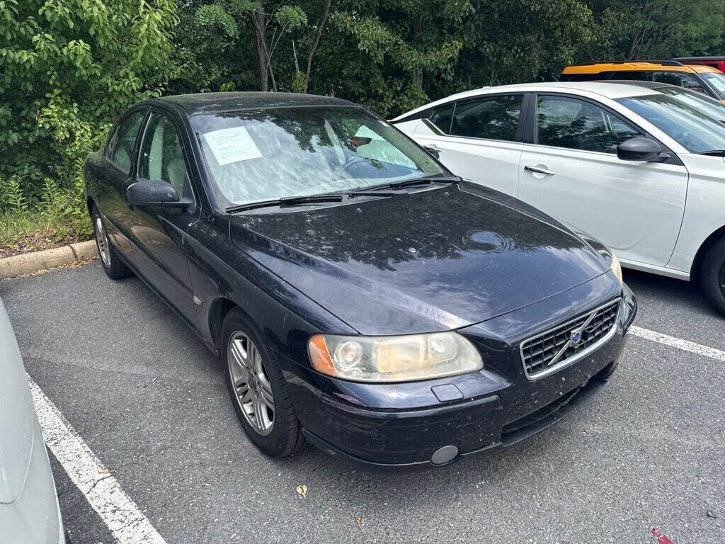 2005 VOLVO S60