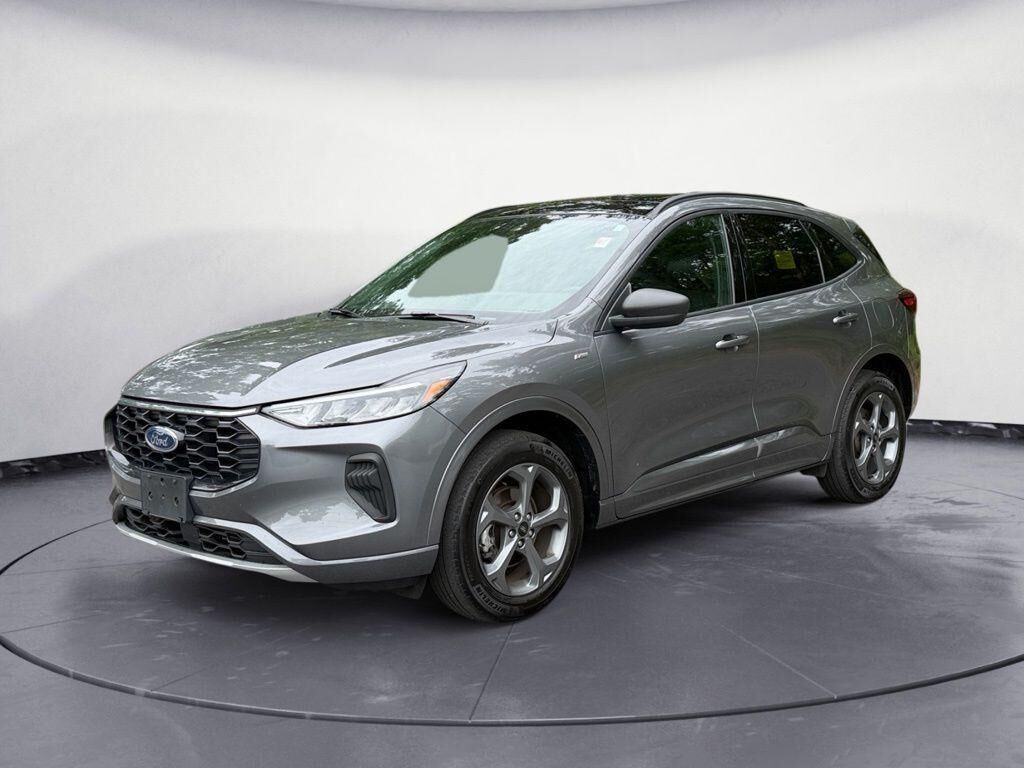 2024 FORD Escape