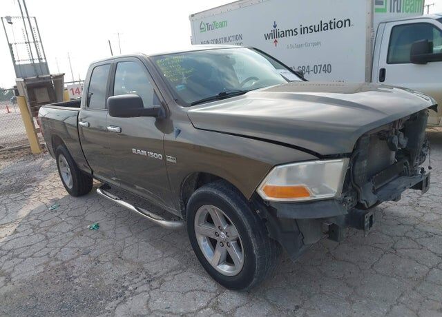 2012 DODGE Ram