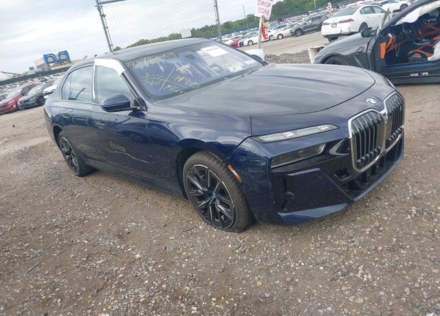 2023 BMW i7