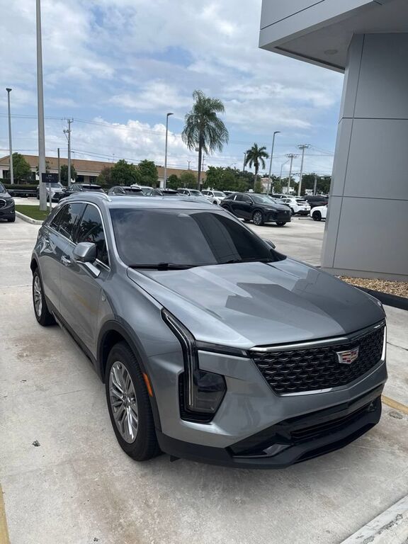2024 CADILLAC XT4