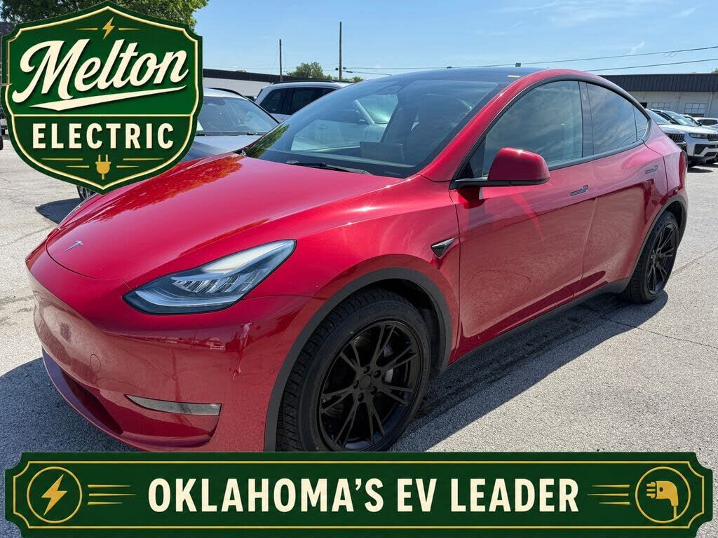 2022 TESLA Model Y