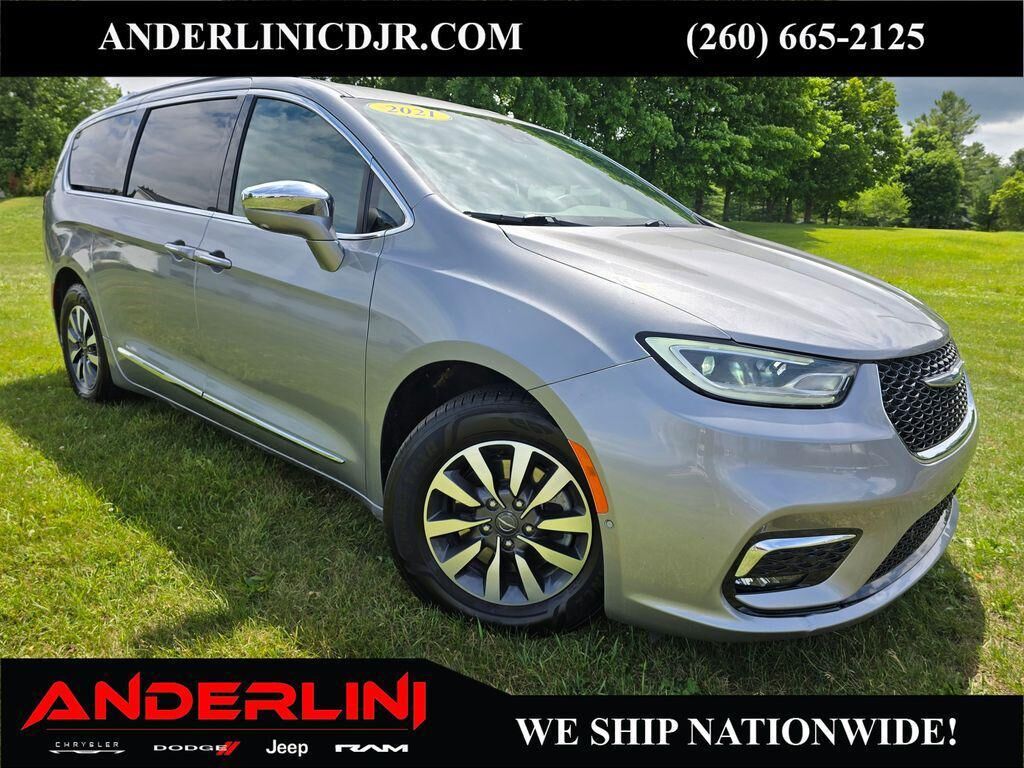 2021 CHRYSLER Pacifica