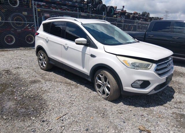 2017 FORD Escape