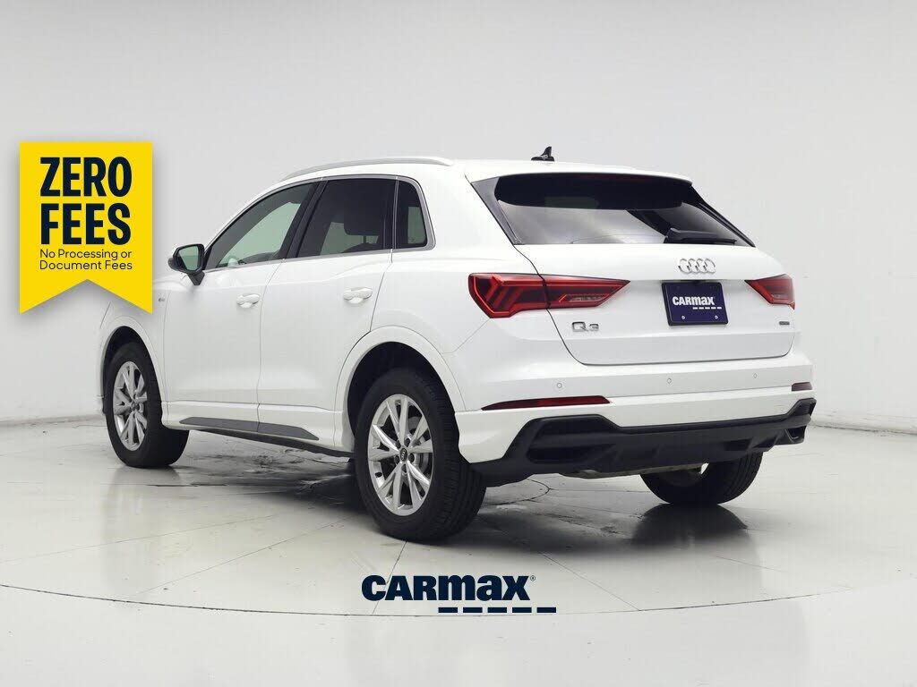 2022 Audi Q3