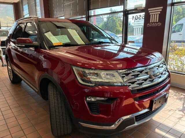 2019 FORD Explorer