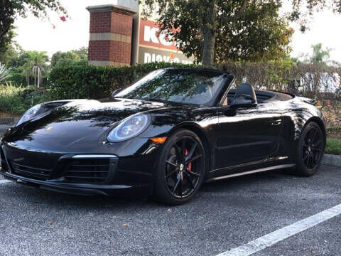 2017 PORSCHE 911