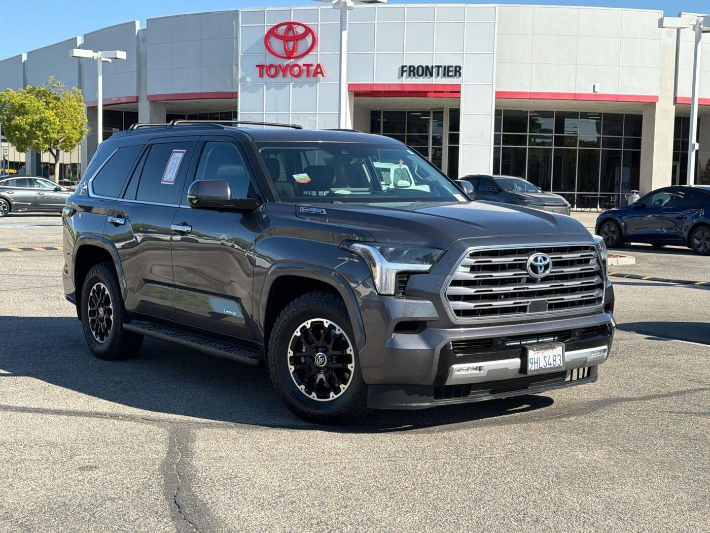 2023 TOYOTA Sequoia