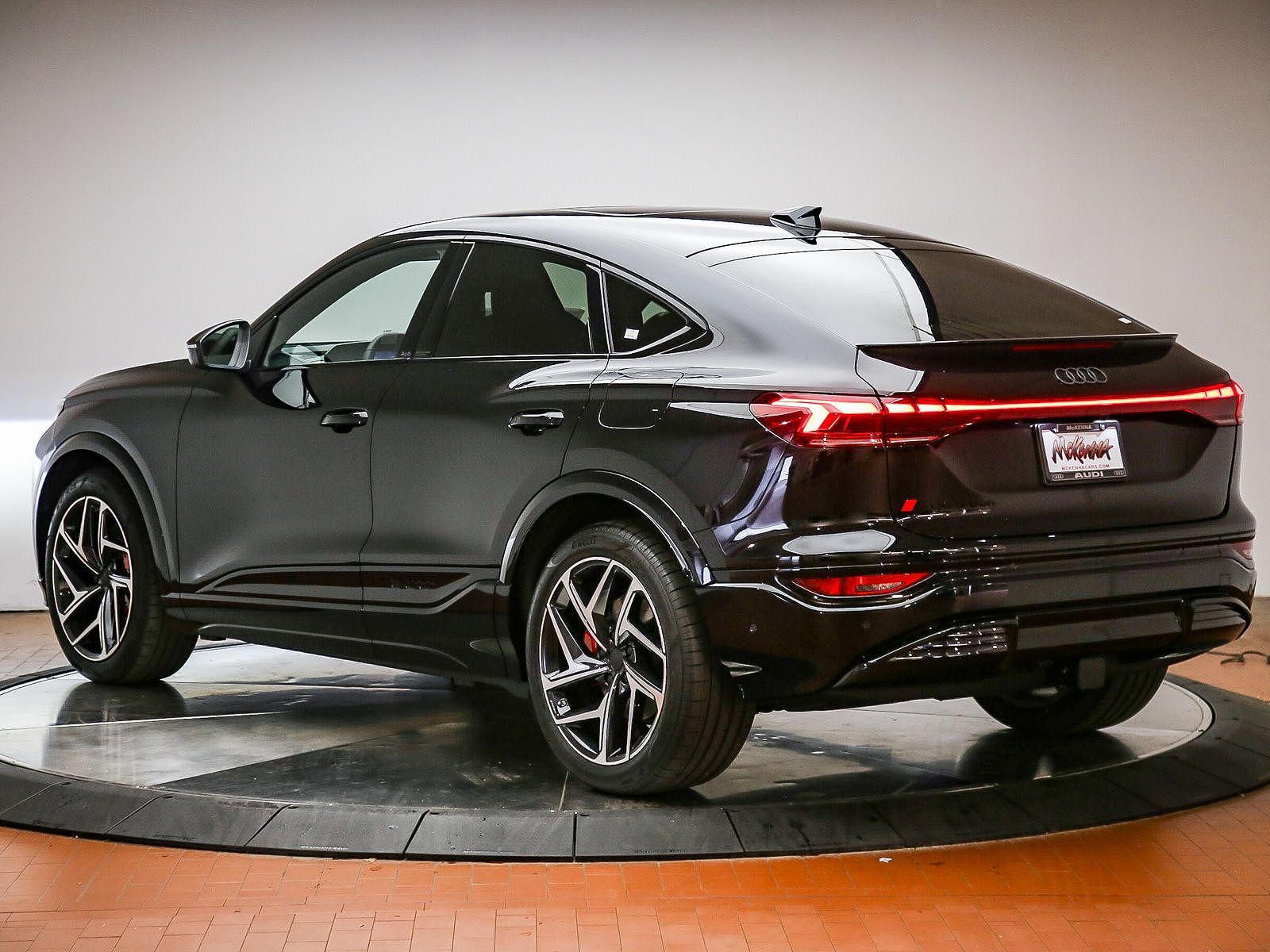 2027 Audi SQ6