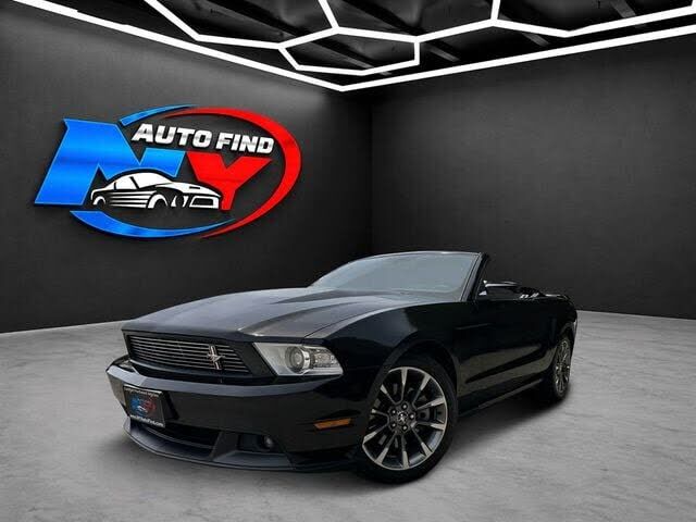 2011 FORD Mustang