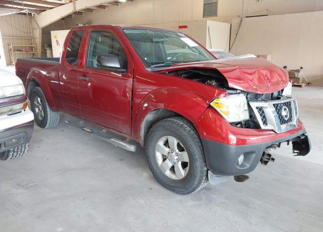 2012 NISSAN Frontier