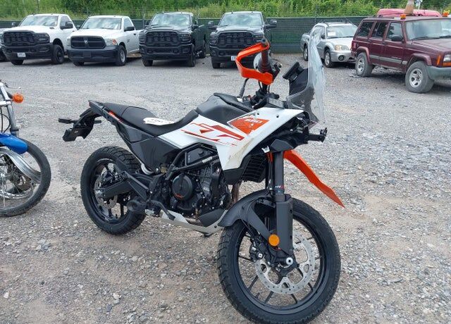2026 KTM Adventure