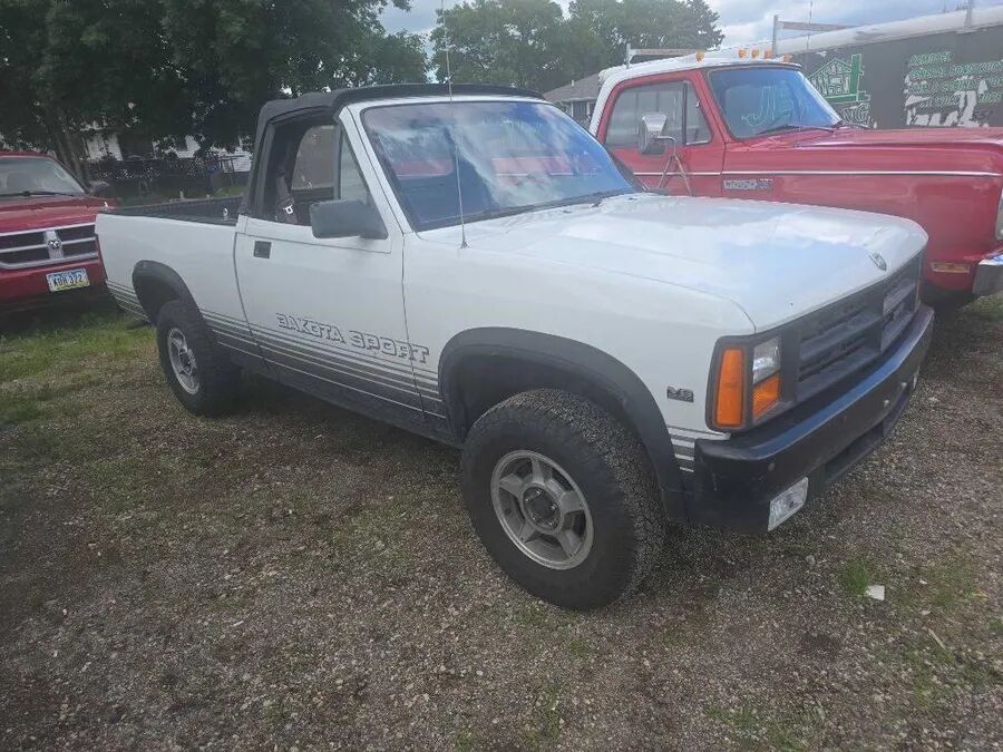 1989 DODGE Dakota