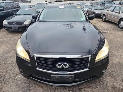 2012 INFINITI M37