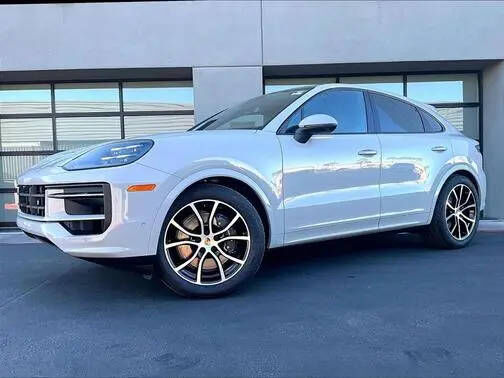 2026 PORSCHE Cayenne