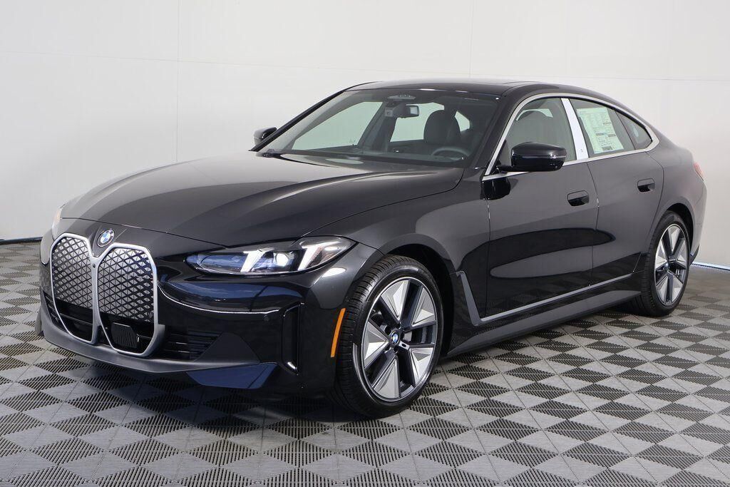 2026 BMW i4