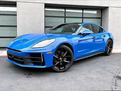 2026 PORSCHE Panamera