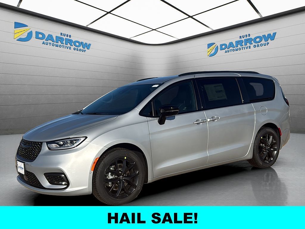 2026 CHRYSLER Pacifica