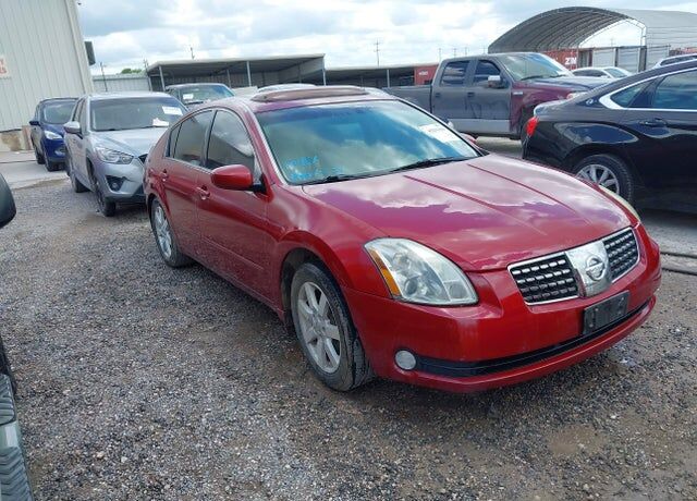Nissan Maxima