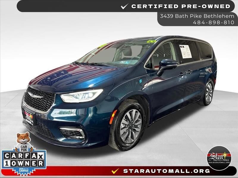 2023 CHRYSLER Pacifica