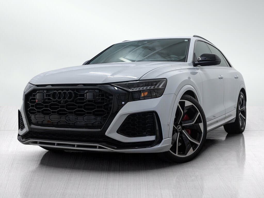 2021 AUDI RS Q8