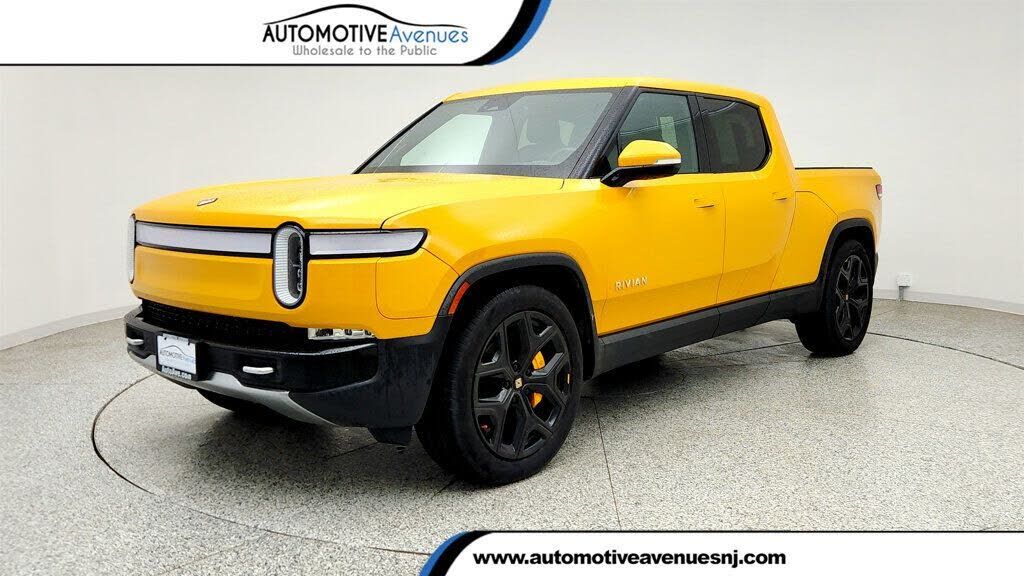 2022 RIVIAN R1T