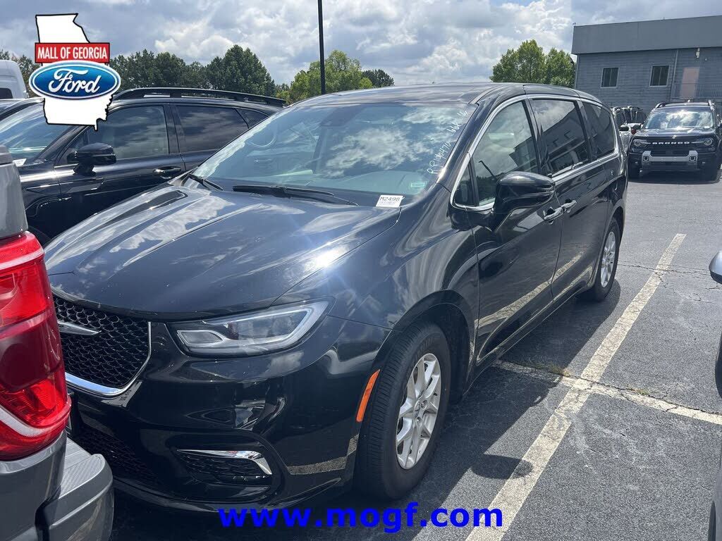 2024 CHRYSLER Pacifica