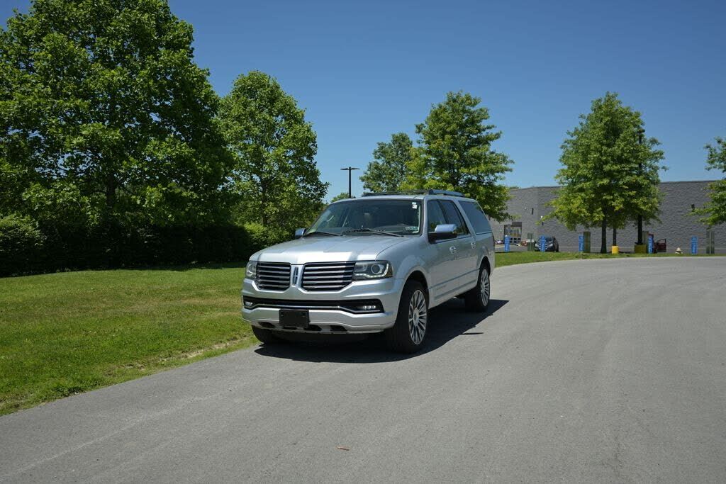 2015 LINCOLN Navigator