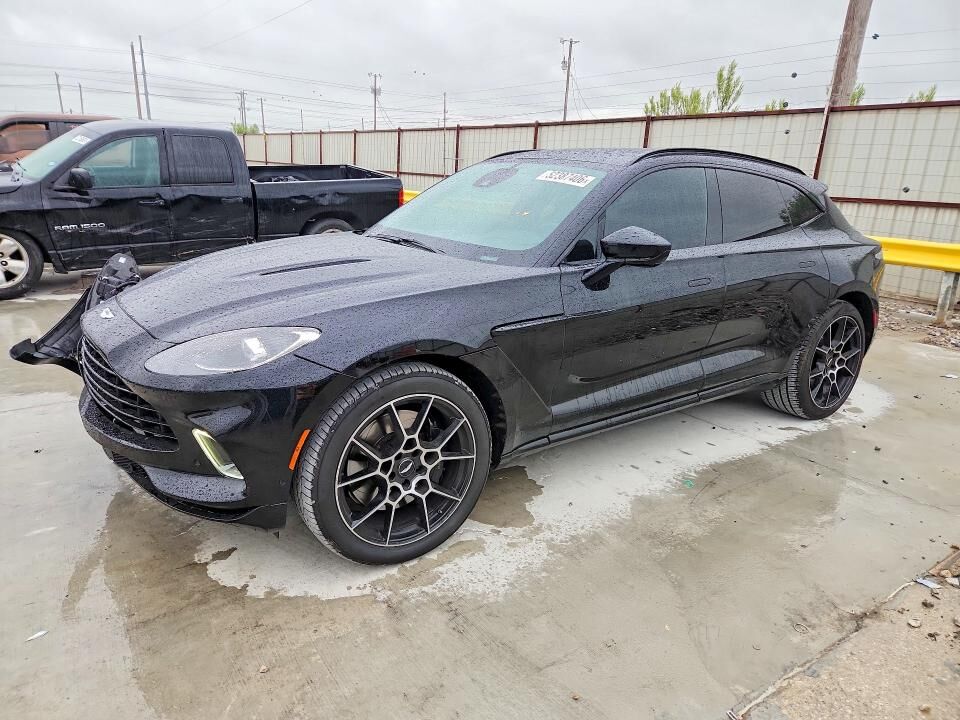 2021 ASTON MARTIN DBX