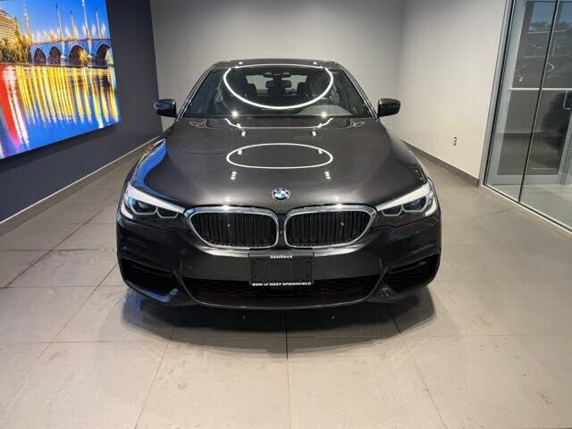 2019 BMW 530e