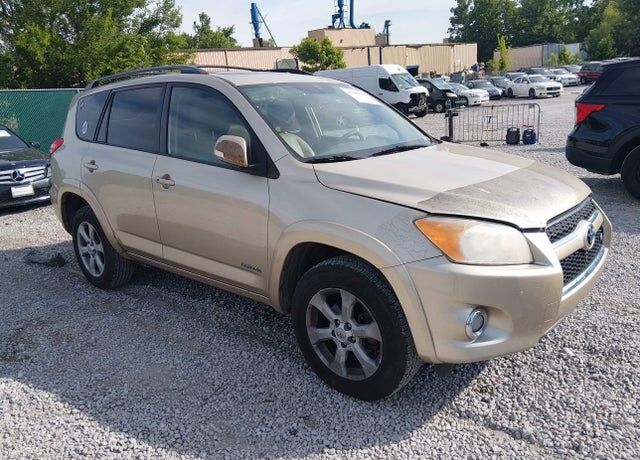 2011 TOYOTA RAV4