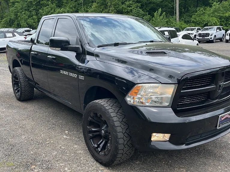 2011 DODGE Ram