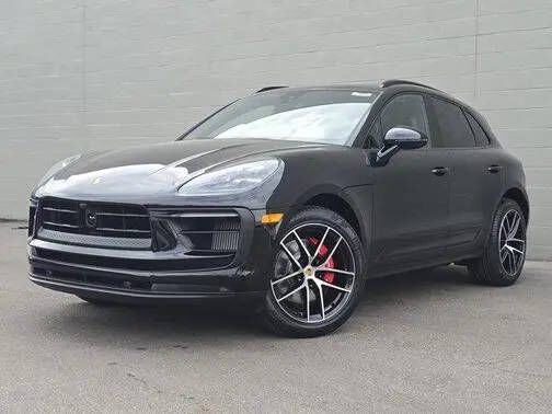 2026 PORSCHE Macan