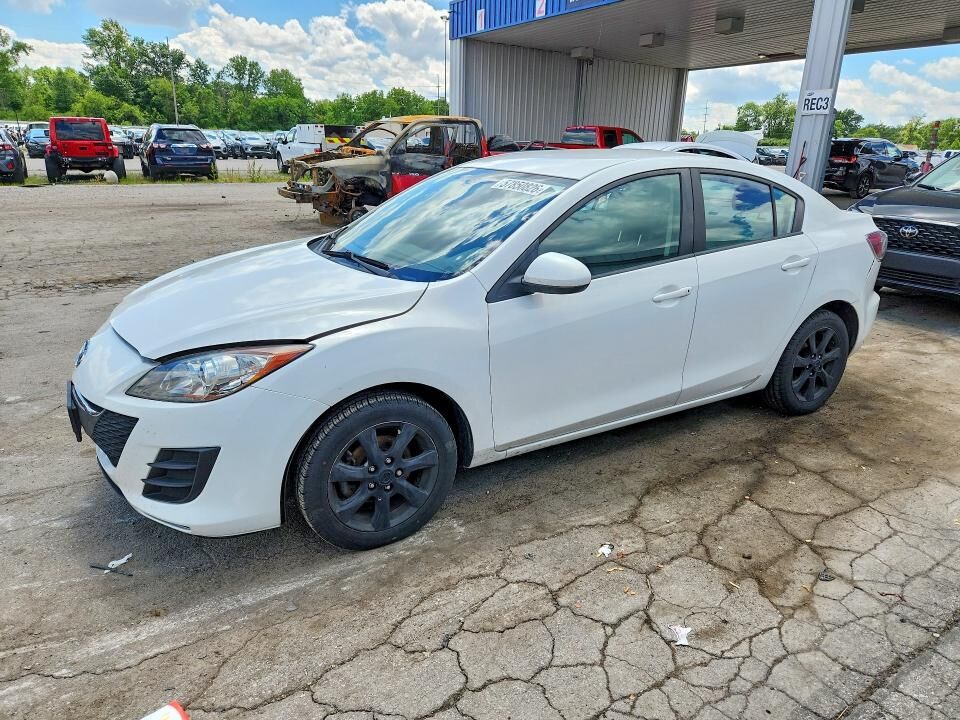 2010 MAZDA Mazda3