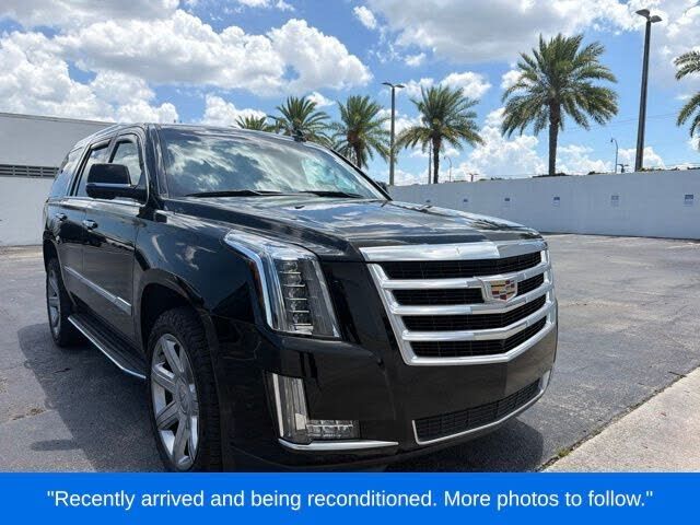 2019 CADILLAC Escalade