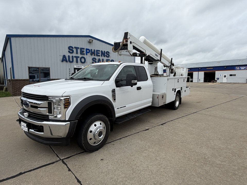 2019 FORD F-550