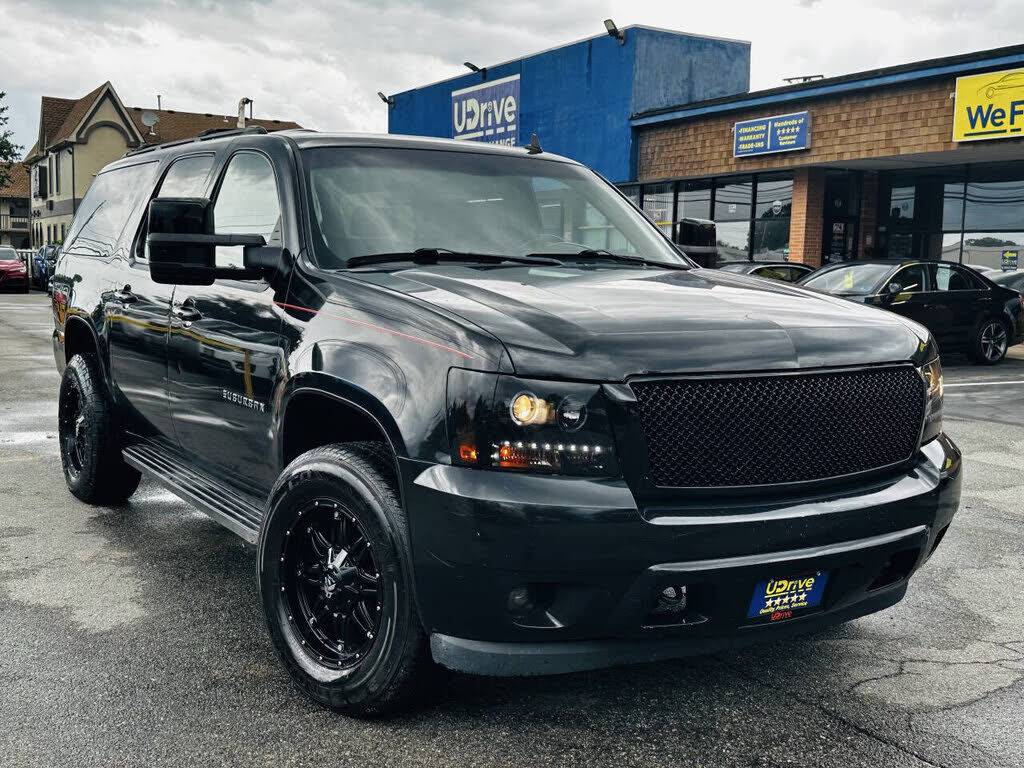 2011 CHEVROLET Suburban