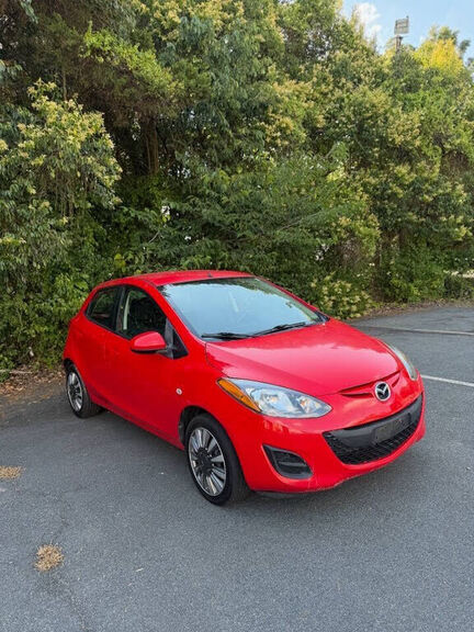 2014 MAZDA Mazda2