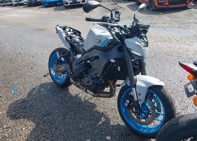 2025 YAMAHA MT-09