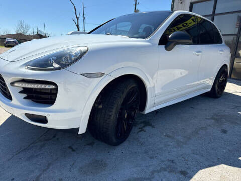 2013 PORSCHE Cayenne