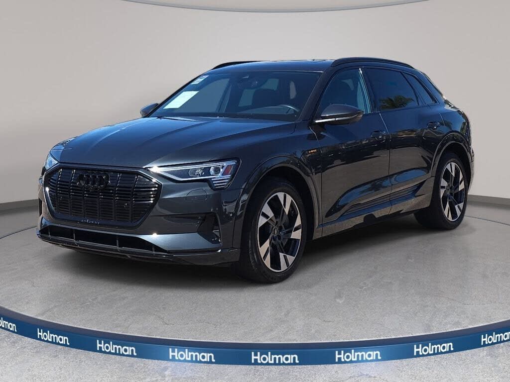 2023 AUDI e-tron