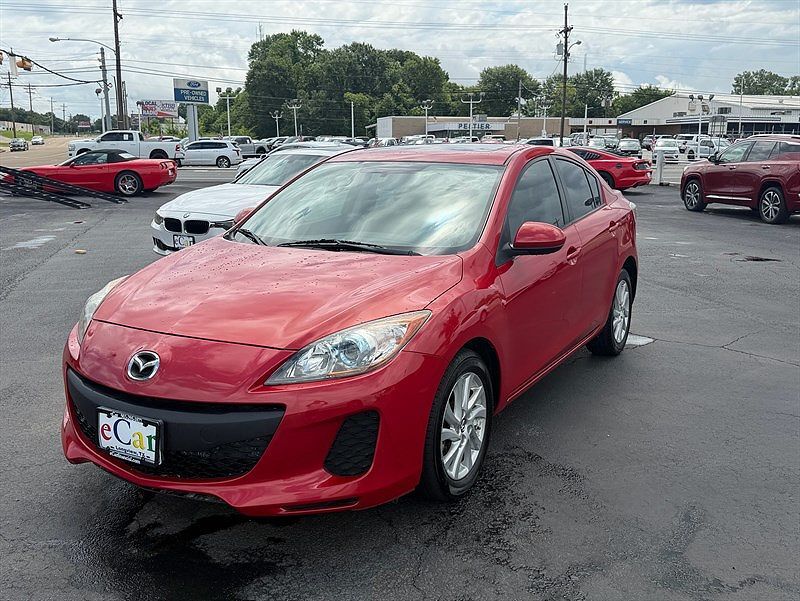 2013 MAZDA Mazda3