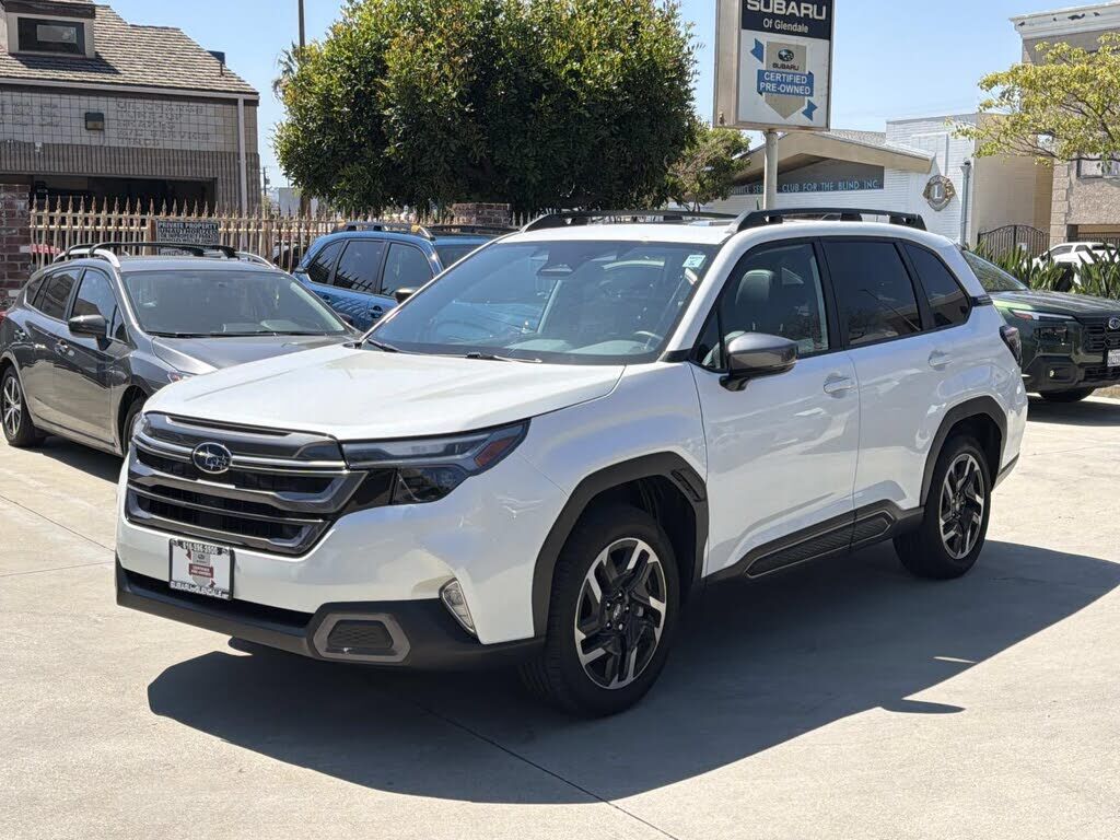 2026 SUBARU Forester