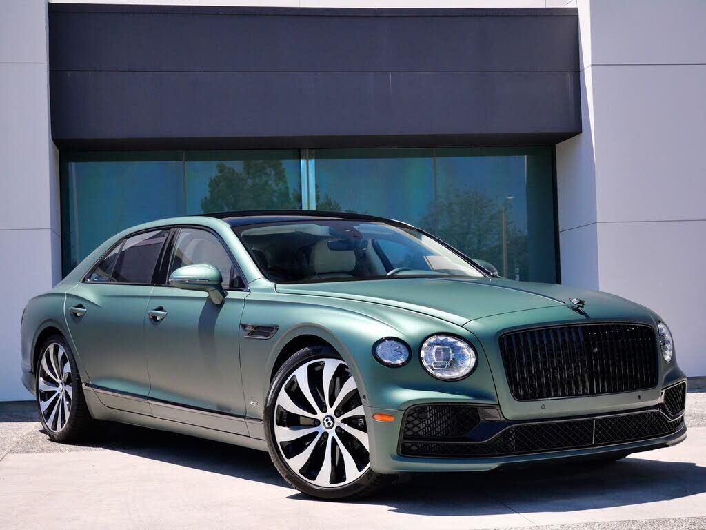 2022 BENTLEY Flying Spur